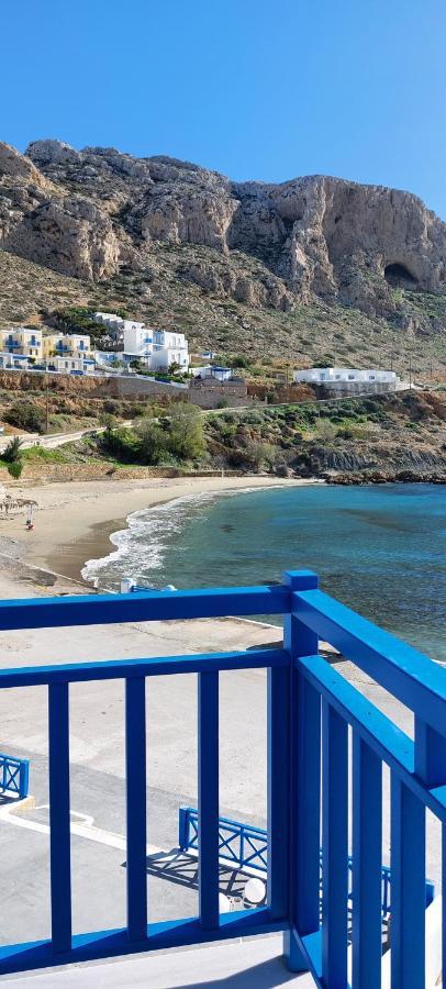 Meraki Beachfront Foiníkion Buitenkant foto
