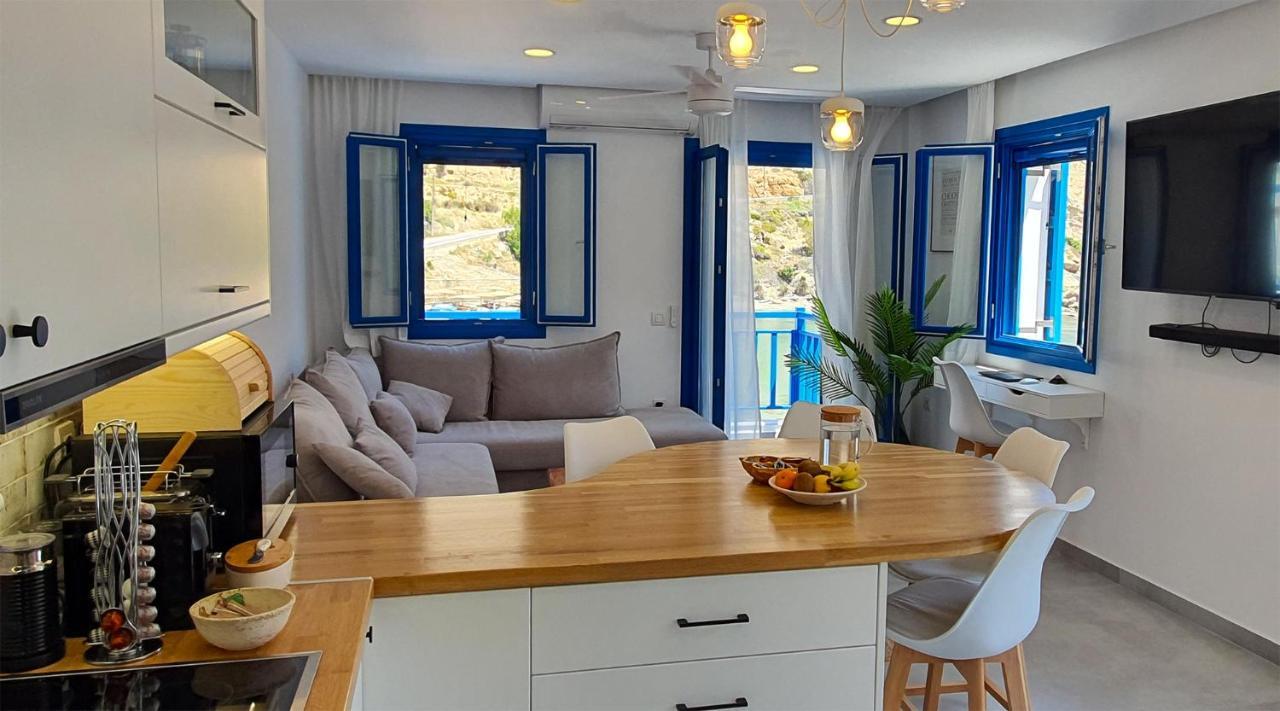 Meraki Beachfront Foiníkion Buitenkant foto